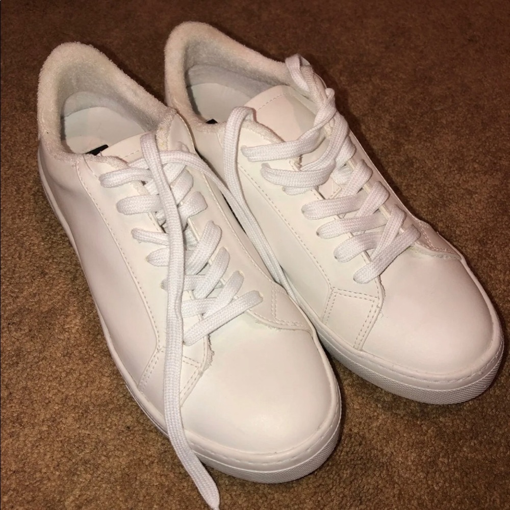 Steve Madden white sneakers